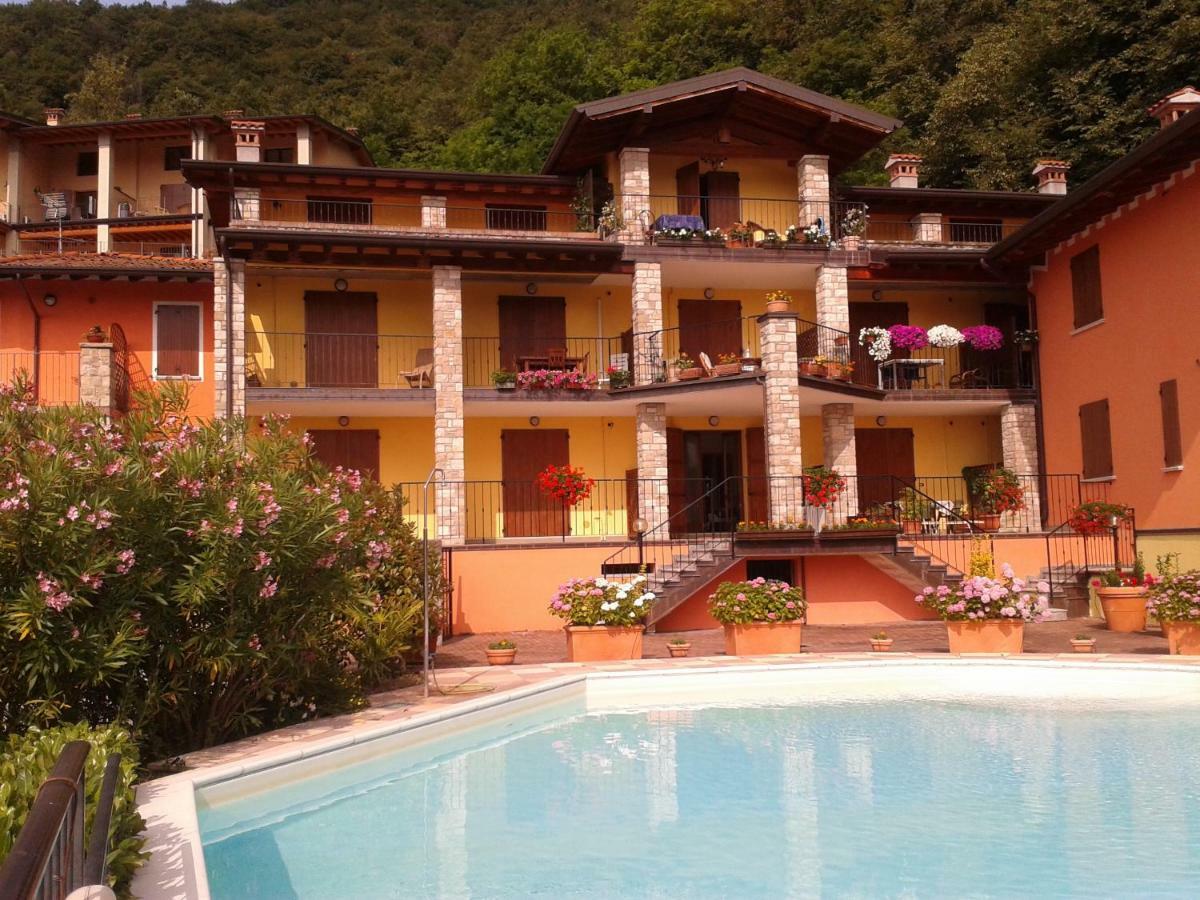 Relax Vista Lago Villanuova sul clisi Εξωτερικό φωτογραφία